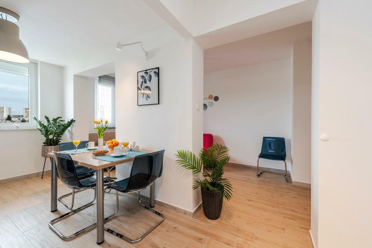 شقة Seven Apartman زادار المظهر الخارجي الصورة