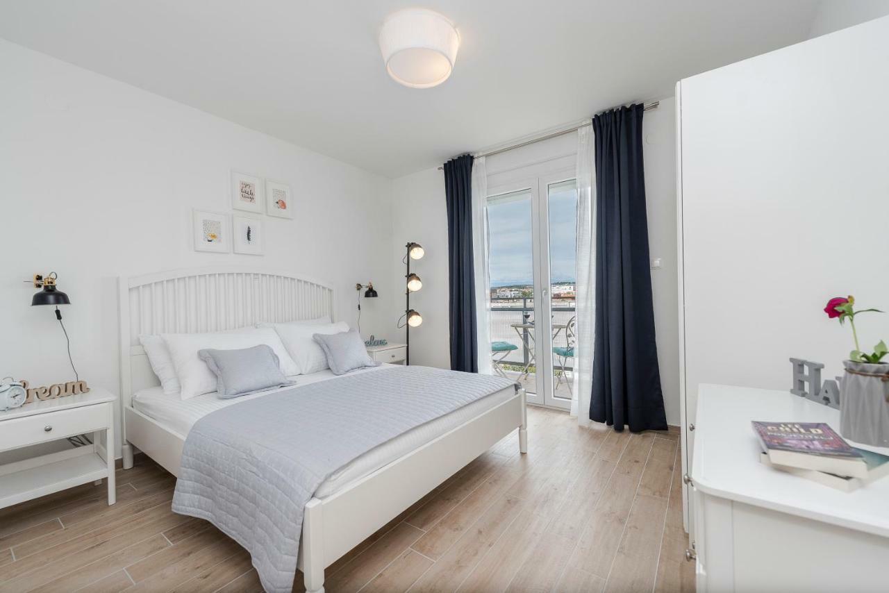شقة Seven Apartman زادار المظهر الخارجي الصورة