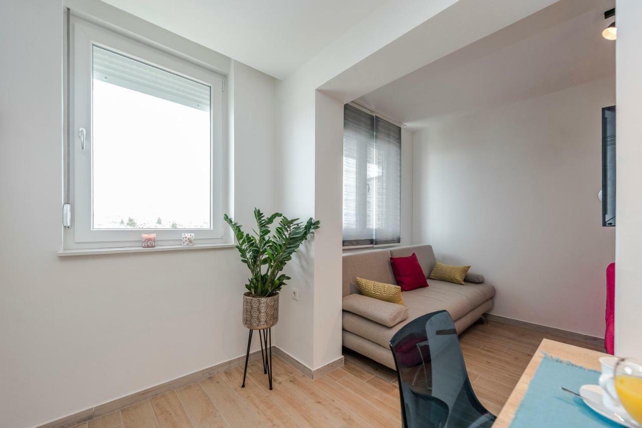 شقة Seven Apartman زادار المظهر الخارجي الصورة
